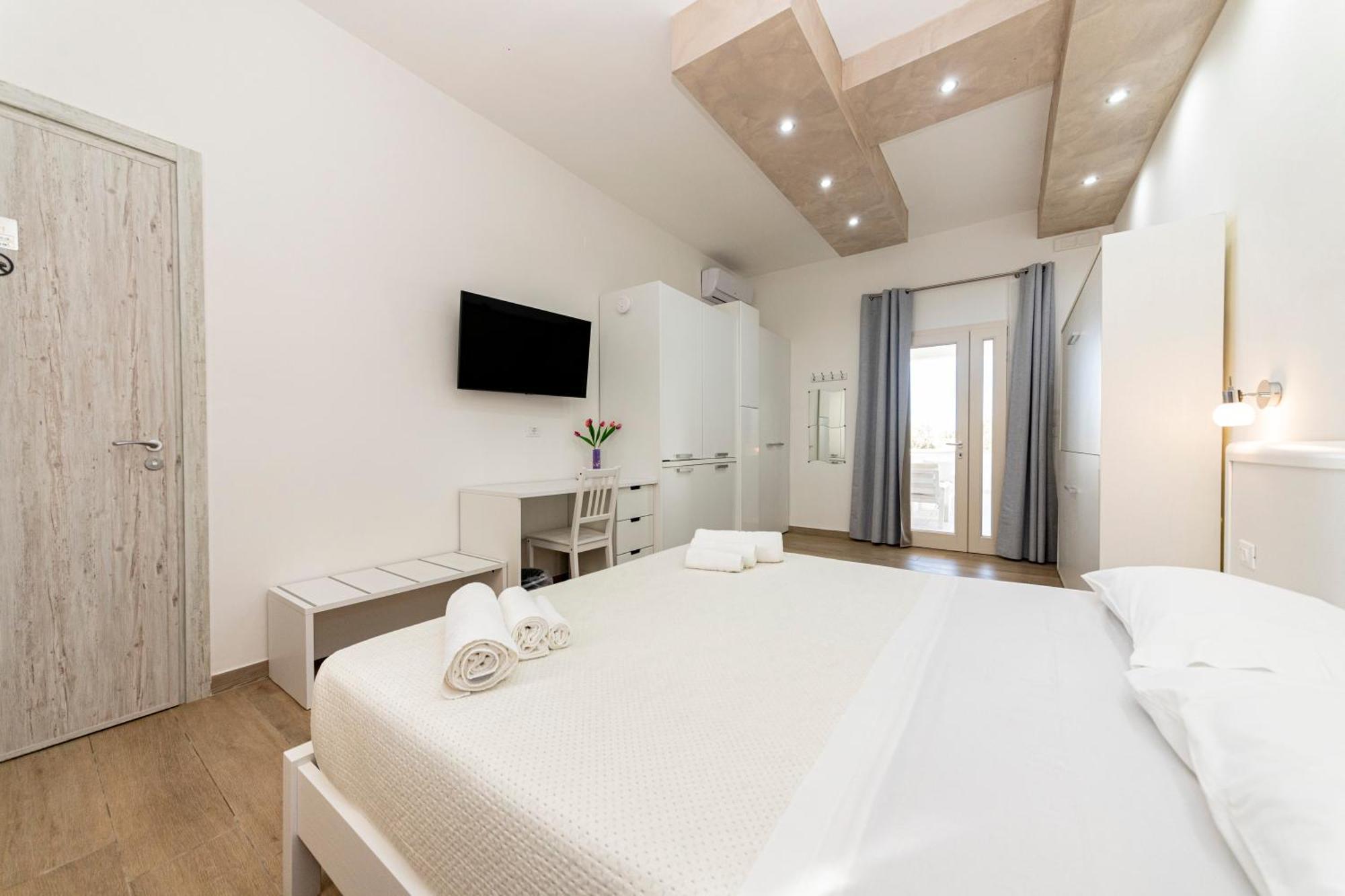 B&B Villa Noemi Porto Cesareo Bagian luar foto